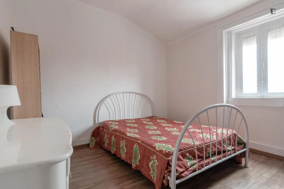 Hostel Come Inn Lisbon Penha De Franca